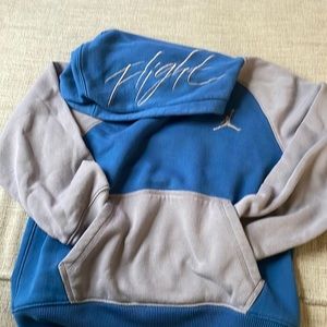 Boys size Medium Jordan Hoodie